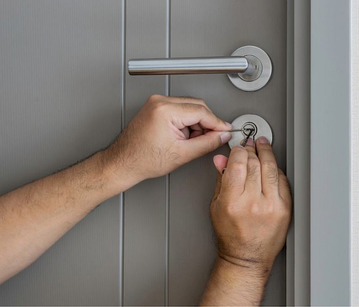 Kapı Açma ve Kilit Değişimi